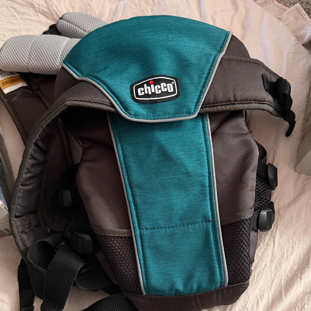 Chicco Teal and Brown Kids Carrier